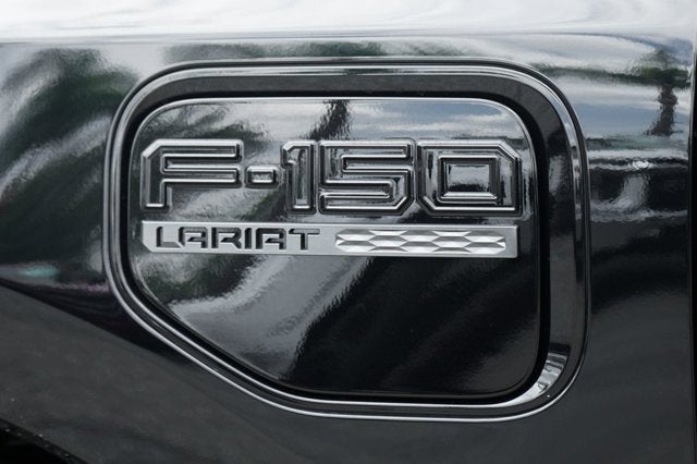 2022 Ford F-150 Lightning Lariat