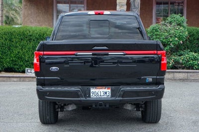 2022 Ford F-150 Lightning Lariat