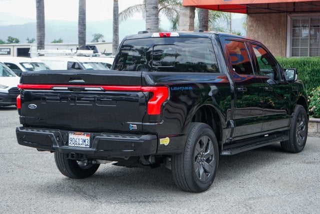 2022 Ford F-150 Lightning Lariat
