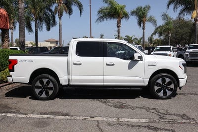 2022 Ford F-150 Lightning Platinum