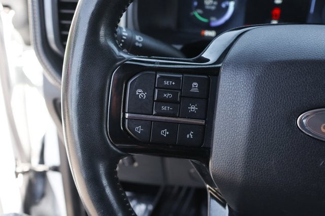 2022 Ford F-150 Lightning Platinum