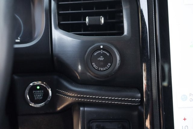 2022 Ford F-150 Lightning Platinum