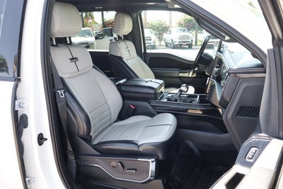 2022 Ford F-150 Lightning Platinum
