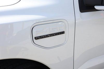 2022 Ford F-150 Lightning Platinum