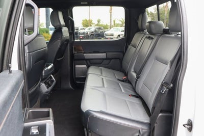 2023 Ford F-150 Lightning Lariat