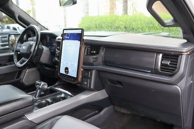 2023 Ford F-150 Lightning Lariat