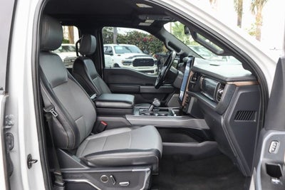 2023 Ford F-150 Lightning Lariat