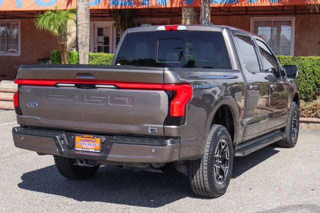 2023 Ford F-150 Lightning Lariat