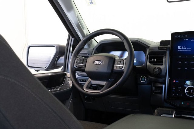 2024 Ford F-150 Lightning Flash