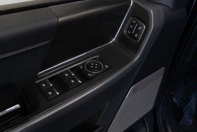 2024 Ford F-150 Lightning Lariat
