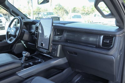 2025 Ford F-150 Lightning Lariat