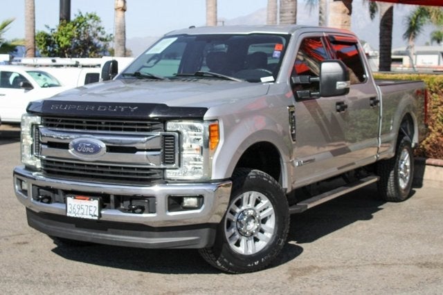 2017 Ford SUPER DUTY F-250 SRW XLT