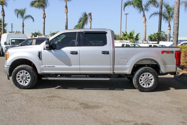 2017 Ford SUPER DUTY F-250 SRW XLT