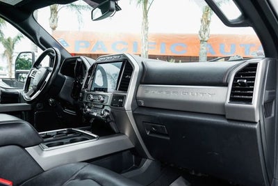 2022 Ford F-250SD Platinum