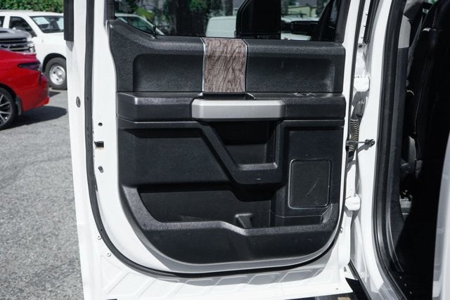 2017 Ford F-350SD Lariat