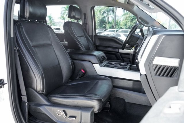 2017 Ford F-350SD Lariat