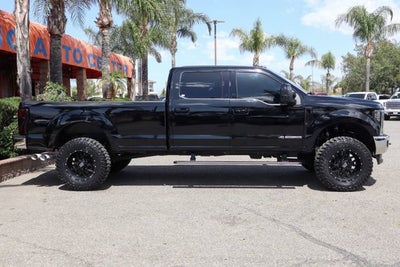 2017 Ford F-350SD Lariat