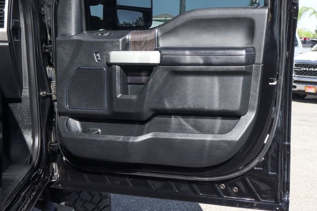 2021 Ford F-350SD Lariat