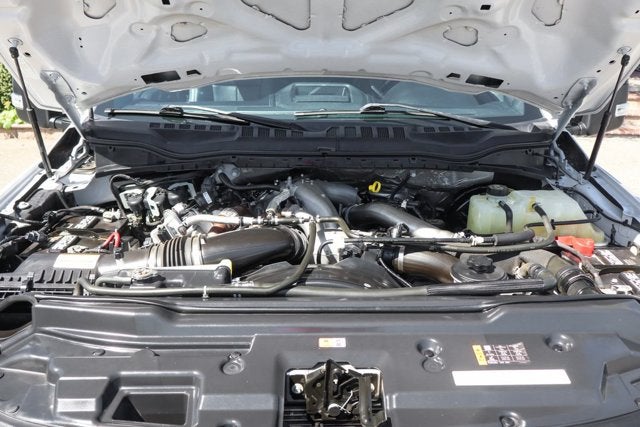 2022 Ford F-350SD Lariat