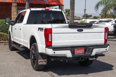 2022 Ford F-350SD Lariat