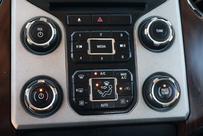 2016 Ford F-350SD Lariat