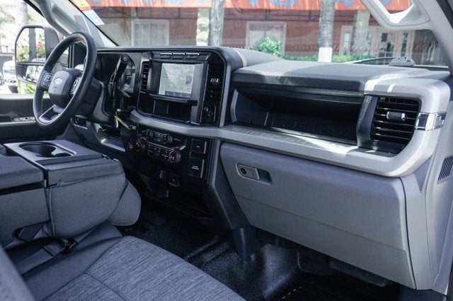 2023 Ford F-350SD XL