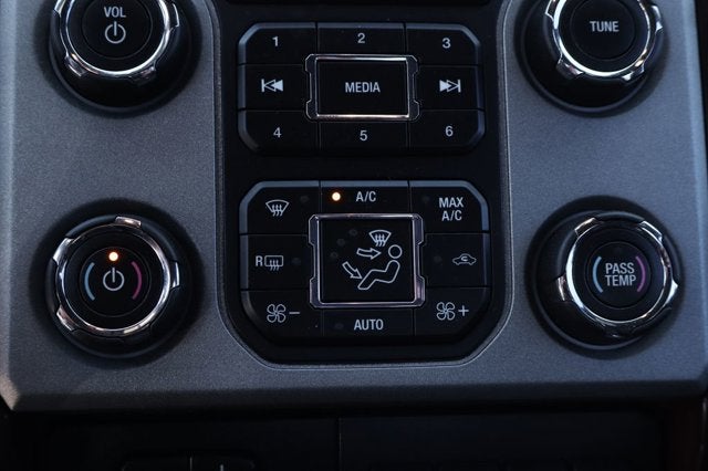 2016 Ford F-350SD Lariat