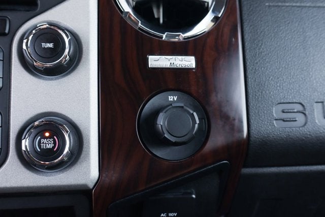 2014 Ford F-350SD Lariat