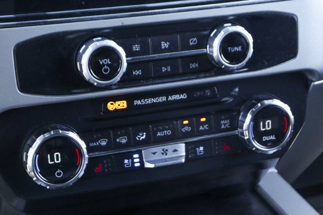 2022 Ford F-350SD Lariat