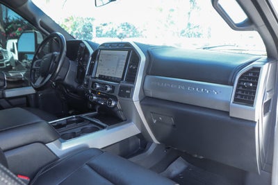 2022 Ford F-350SD Lariat