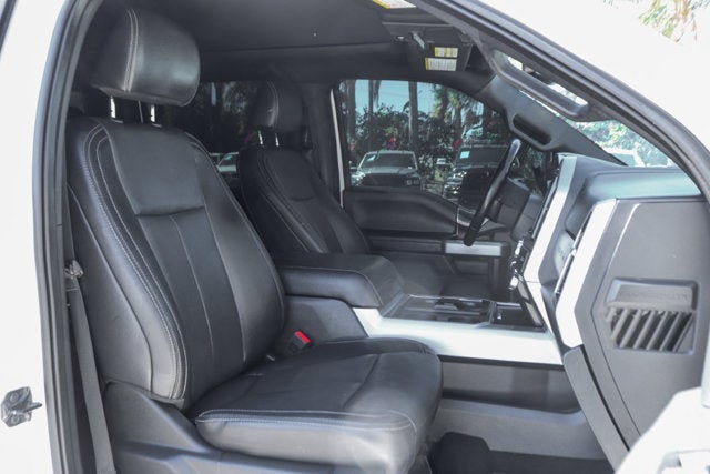 2022 Ford F-350SD Lariat