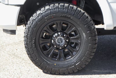 2022 Ford F-350SD Lariat