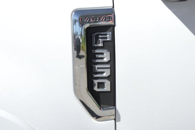 2022 Ford F-350SD Lariat