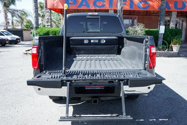 2016 Ford F-350SD Lariat