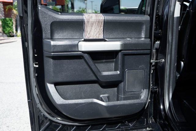 2017 Ford F-350SD Lariat