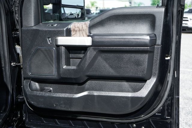 2017 Ford F-350SD Lariat