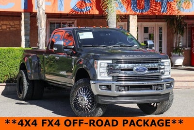 2017 Ford F-350SD Lariat