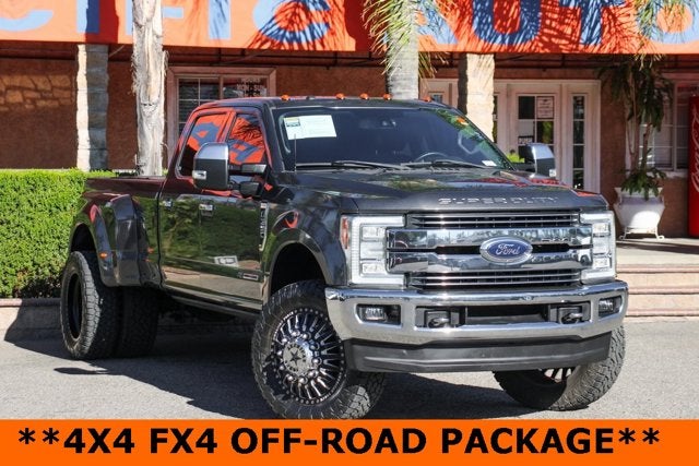 2017 Ford F-350SD Lariat