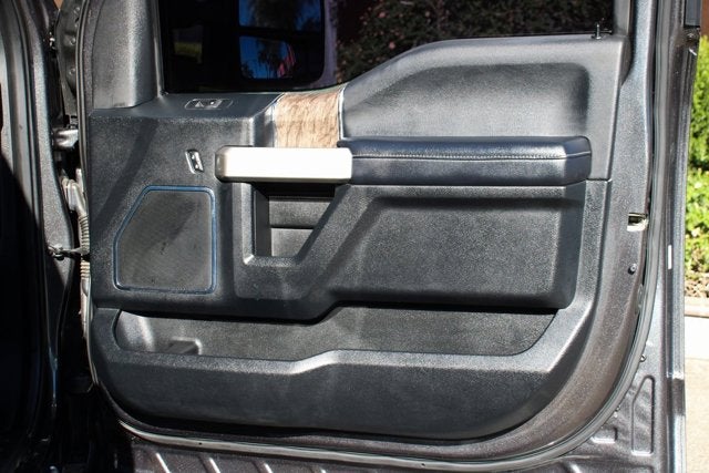 2017 Ford F-350SD Lariat