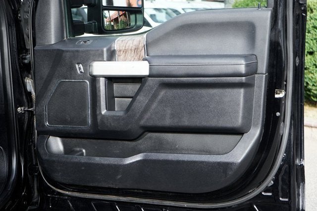 2017 Ford F-350SD Lariat