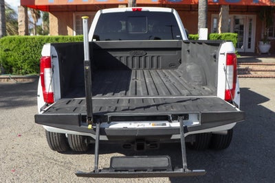 2017 Ford F-350SD Lariat