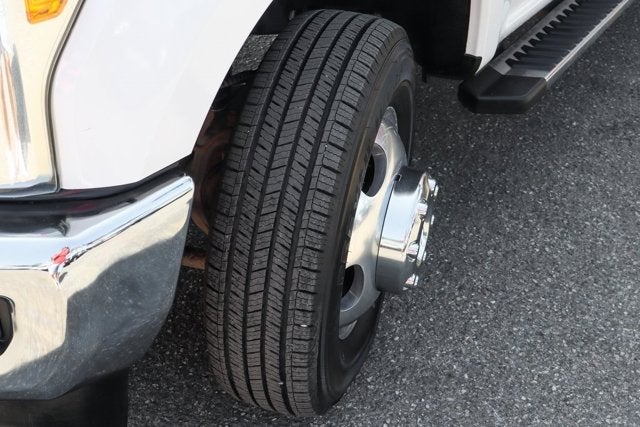 2017 Ford F-350SD Lariat