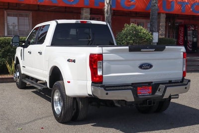 2017 Ford F-350SD Lariat