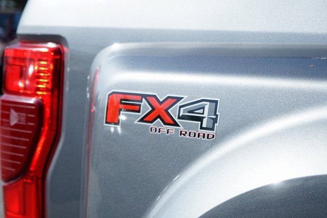 2022 Ford F-450SD Limited