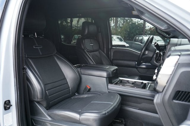 2025 Ford F-450SD Platinum