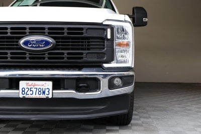 2023 Ford Super Duty F-350 SRW XL