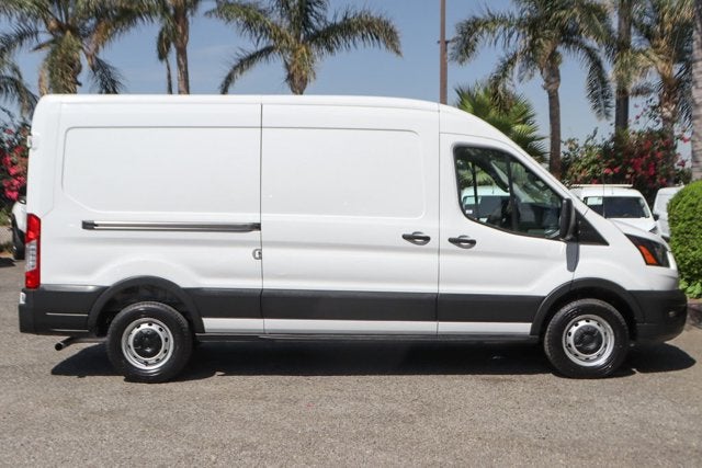 2022 Ford Transit-250 Base