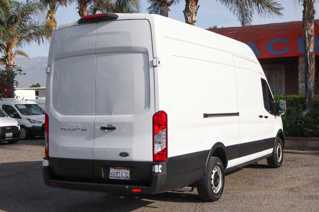 2022 Ford Transit-250 Base