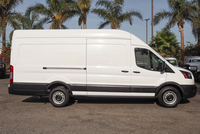 2022 Ford Transit-250 Base