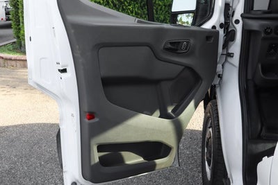 2022 Ford Transit-250 Base